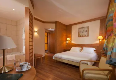 Logis Hôtel de la Tour Hotels in Zellenberg