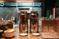 Exeter Hotel - servizio colazione