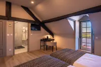 Lilases Boutique House & Garden Hotels near Acampamento Bíblico do Sor