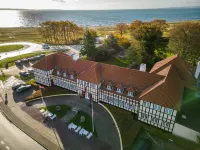 Molskroen Hotels near Egsmark Strand