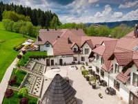 Kompleks Beskid z Basenem I Stokiem Narciarskim - Blisko Babiej Góry Hotels in Nowy Targ County