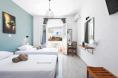 Aratos Hotel