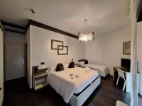 Athos Hotel