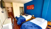 Lobo Hostel la Paz Hotels in 