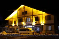 HAKUBA76 - Airport Shuttle