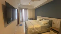 Sea View Apartment in Colombo -Dehiwala - สระว่ายน้ำบนดาดฟ้า