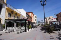 Hostal Costabella - parking