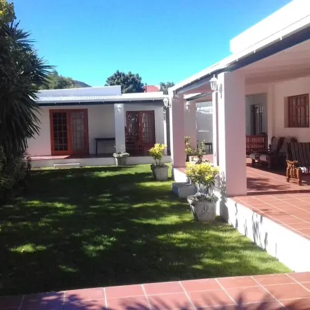 Camdeboo Cottages