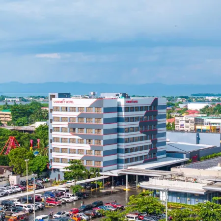 Summit Hotel Tacloban