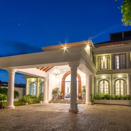 The White House Villa  — Aniwatta