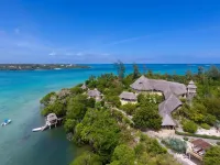 Rock and Sea Resort Hotel a 