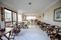 Suites Natalia Enseada