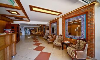 Hotel Azmakhan