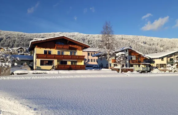 豪斯維斯蘭公寓