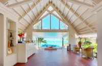 Little Polynesian Resort Hotels in Ngatangiia