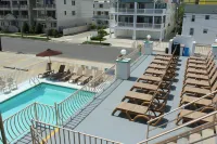 Condor Motel - Beach Block