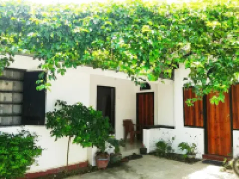 20 House Arugam Hotels in Ampara