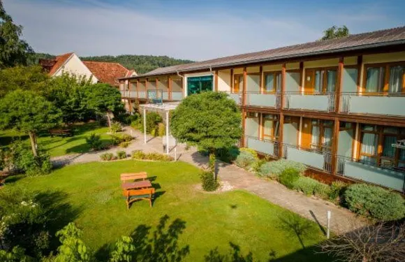 洛克爾和萊傑爾酒店