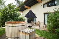 Domaine Tarbouriech, Demeure & Spa Hôtels à : Montagnac