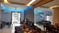 Shamrock Villas Corner or Seaview or Standard Hotels in Tanjung Bungah