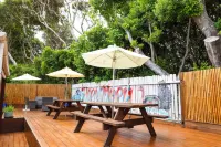 Hoey Moey Backpackers