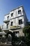 Sunflower City Student Hostel & Bar Hotels in 