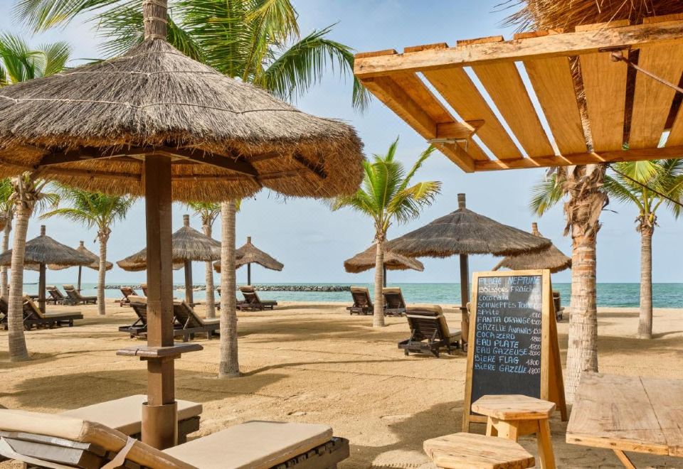 호텔 넵튠 엠보르