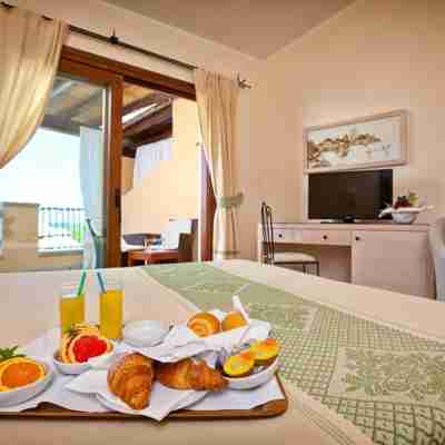Hotel Baia Del Porto Rooms