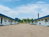 Shannon Motel Hotels in Fort Nelson