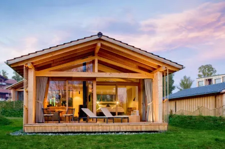 Naturhotel & Chalets Euler Отели рядом с достопримечательностью «Баумвипфельпфад Байеришер Вальд»