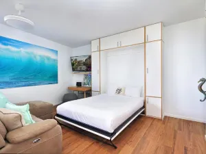 Lennox Holiday Apartments