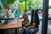 Victoria Falls Backpackers Zambia - bar