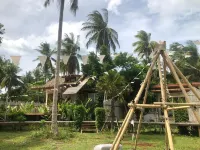 Baan Proud Proud Hotel a Khanom