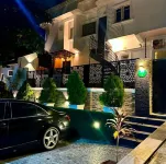 Extacode Apartments Hoteles cerca de Zuma Mall