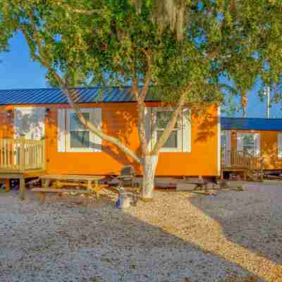 Aqua Lodges at 47th Street Hotel Exterior