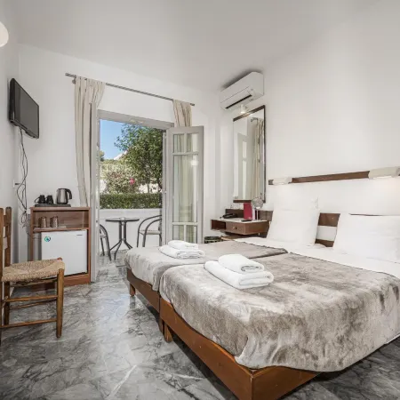Erato Hotel