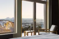 Wood Hotel Bodø - parking