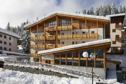 Hotel Garnì Caminetto Hotels in Madonna di Campiglio