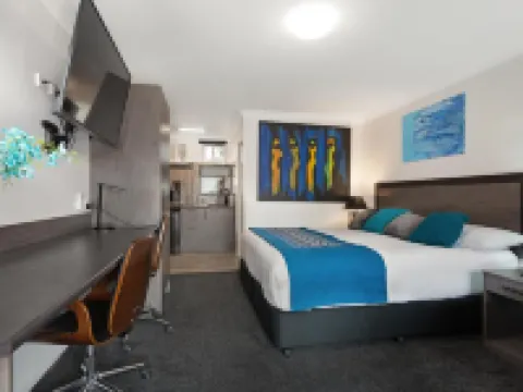 Alabaster Motor Inn Hotels in Taree