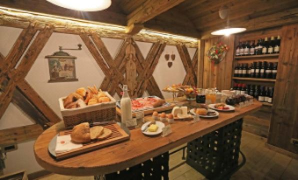 Garnì Ladin - Housity