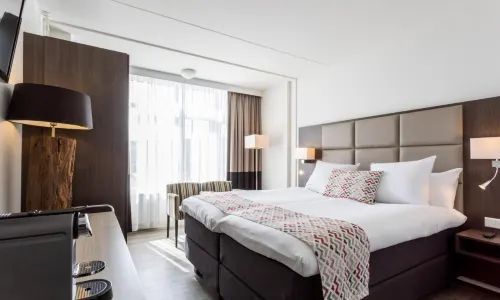 골든 튤립 스트란트호텔 웨스트두인