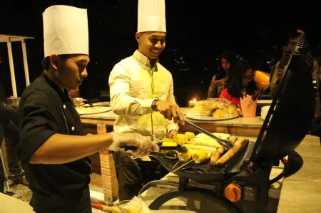 Trizara Resorts - Glam Camping Отели рядом с достопримечательностью «Farmhouse Susu Lembang»