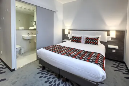 Logis Hotel Restaurant & Spa Au Comte d'Ornon