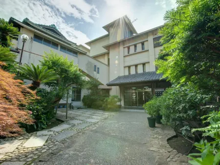 Iwamotoro Отели рядом со станцией Станция Эносима