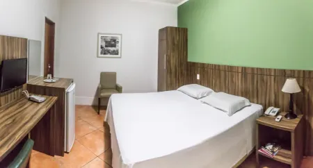 Samambaia Executive Hotel Отели в г. Taubate