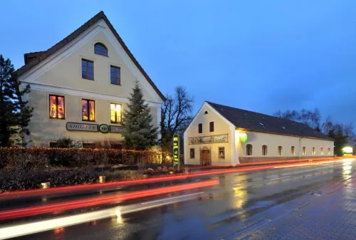 Hotel Wenzels Hof Hotels in Zwethau