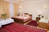 Jipek Joli Inn - 3-Star