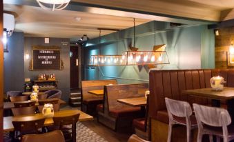 The Old Custom House