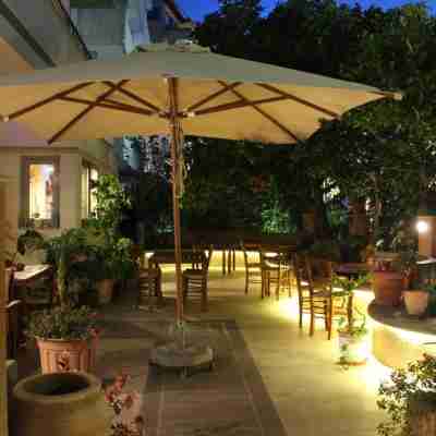 Philoxenia Hotel & Studios Hotel Exterior