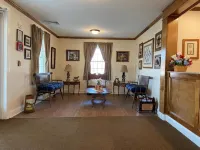 Country Inn of Hazlet فنادق في Hazlet